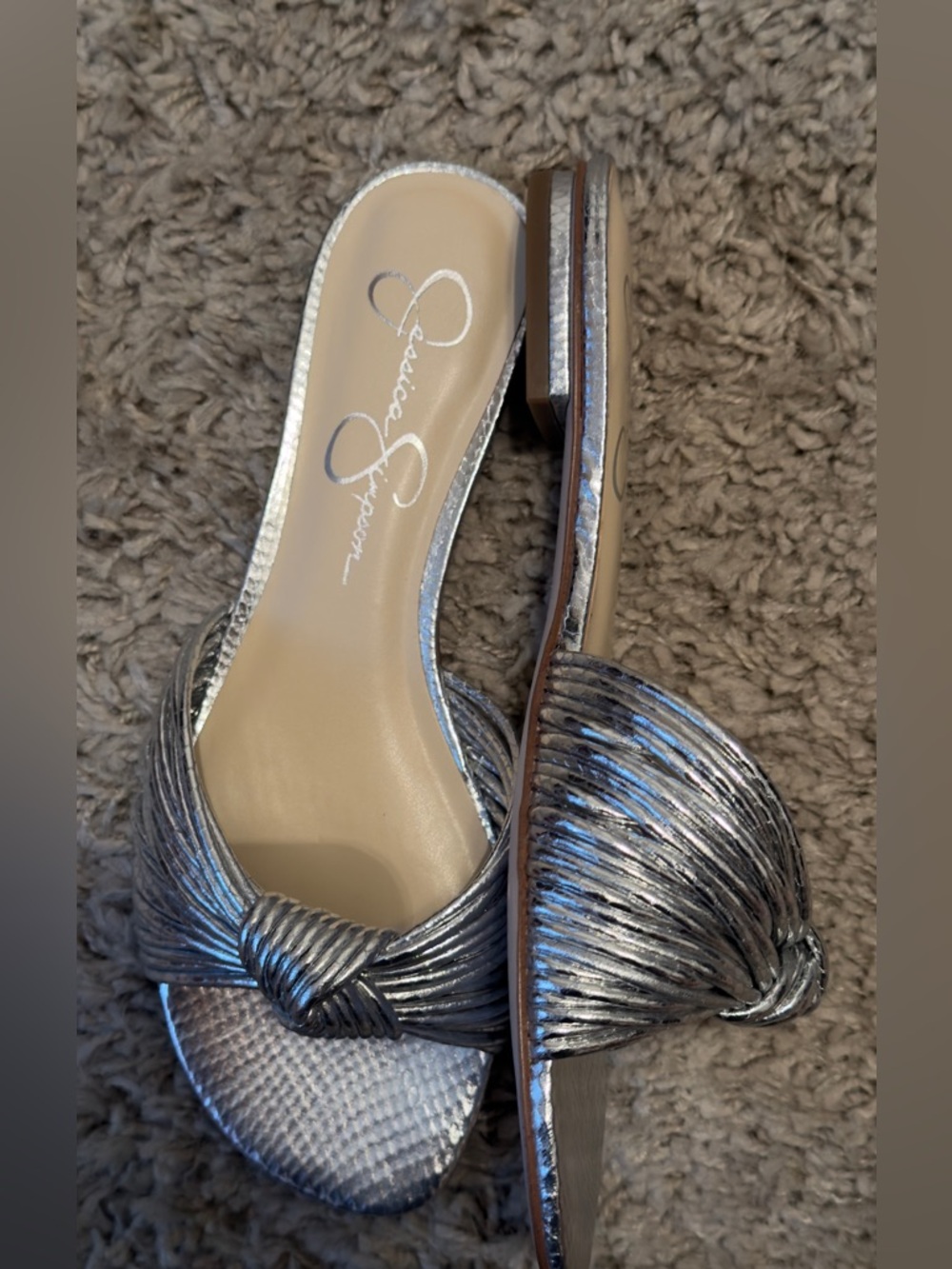 JESSICA SIMPSON Dydra Silver Knot-Front Slide Sandals - Picture 8 of 15